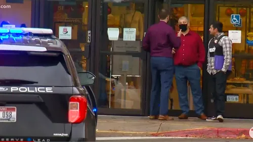 VIDEO | Atac armat într-un centru comercial din SUA. Doi oameni au murit, iar alți patru au fost răniți
