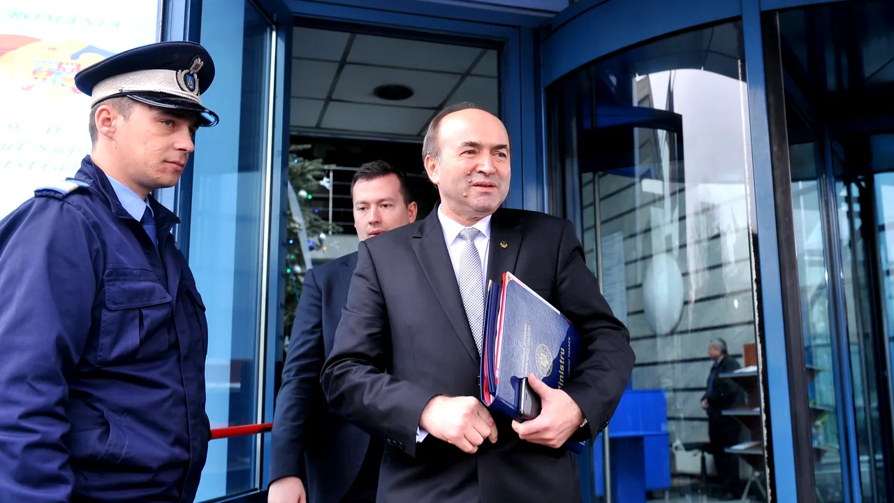 După trei zile, ministrul Justiției anunță că s-a întâlnit cu experții GRECO înainte de a cere revocarea șefei DNA. Ce spune Toader despre discuții și ce avertisment i-au dat experții europeni