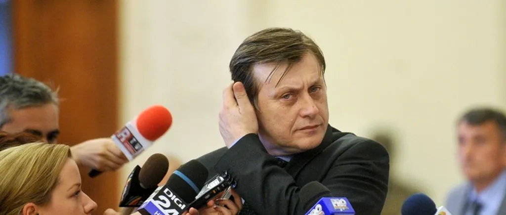 Crin Antonescu: Nu-mi sună deloc bine formula președintelui doar o declarație a Parlamentului