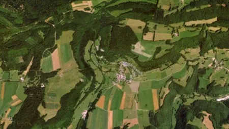 Patru elvețieni morți în estul Franței, în urma prăbușirii unui avion de agrement