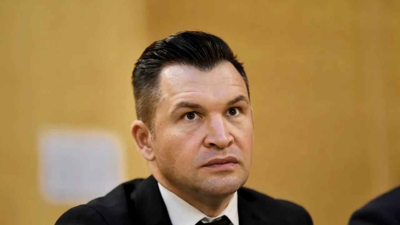 Gafă la vot. Ministrul Tineretului, Ionuț Stroe, a încurcat alegerile prezidențiale cu cele parlamentare