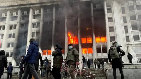 EXCLUSIV | Expert în spațiul ex-sovietic, despre ”Revoluția din Kazahstan”: ”Imaginile filmate pe străzi sunt sugestive, seamănă cu Primăvara Arabă. Tinerii merg la bătaie, pe ideea «Trage cu pușca în mine sau îl omor eu»”