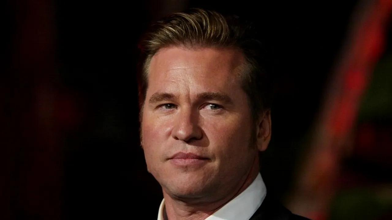 Val Kilmer „revine” pe ecrane după moarte. Filmul care ridică întrebarea: cât de departe poate merge inteligența artificială