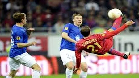 VIDEO. Omul care a schimbat istoria fotbalului. Cum să execuți o lovitură din foarfecă