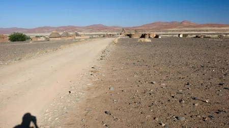 Și-a uitat soția în mijlocul pustietății și abia după 120 de kilometri a băgat de seamă că lipsește. Explicațiile bărbatului i-au lăsat mască pe polițiști