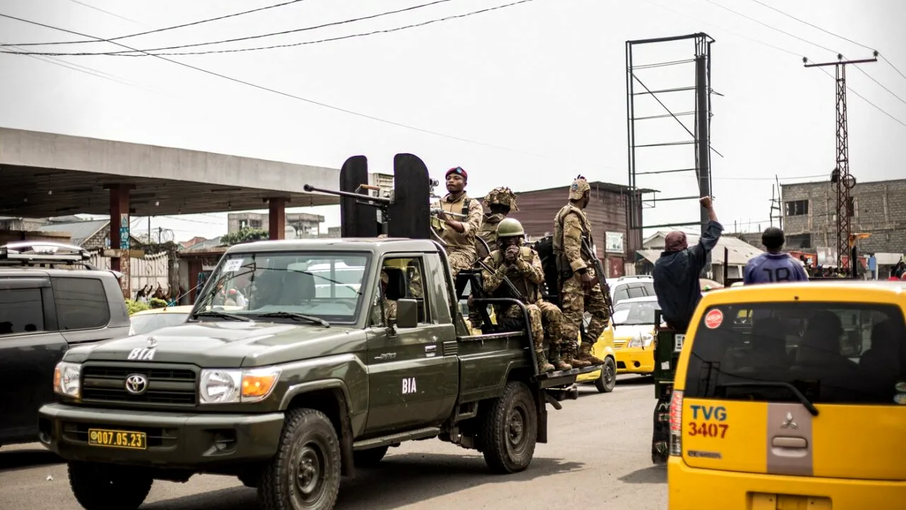 Focuri de armă în Goma după ce rebelii au revendicat orașul. Sute de mercenari ROMÂNI, atacați de gruparea M23, blocați în provincia Nord-Kivu