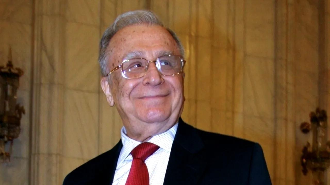 Ion Iliescu este internat la Spitalul Elias pentru investigațiile periodice