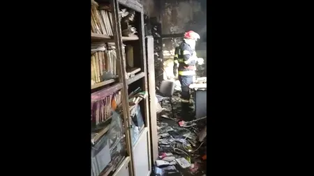 Incendiu violent într-o școală din Tulcea: 200 de elevi și profesori au fost evacuați 