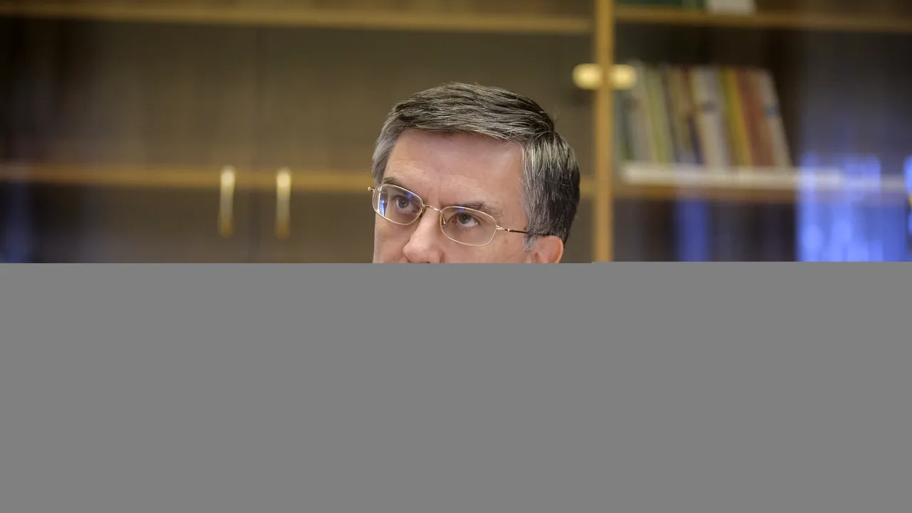 După ce a primit mai multe sesizări, ministrul Educației a făcut următorul anunț pe Facebook