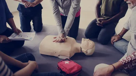 Studiu îngrijorător: România, pe ultimul loc în UE în ceea ce priveşte numărul de persoane care cunosc manevrele de prim-ajutor