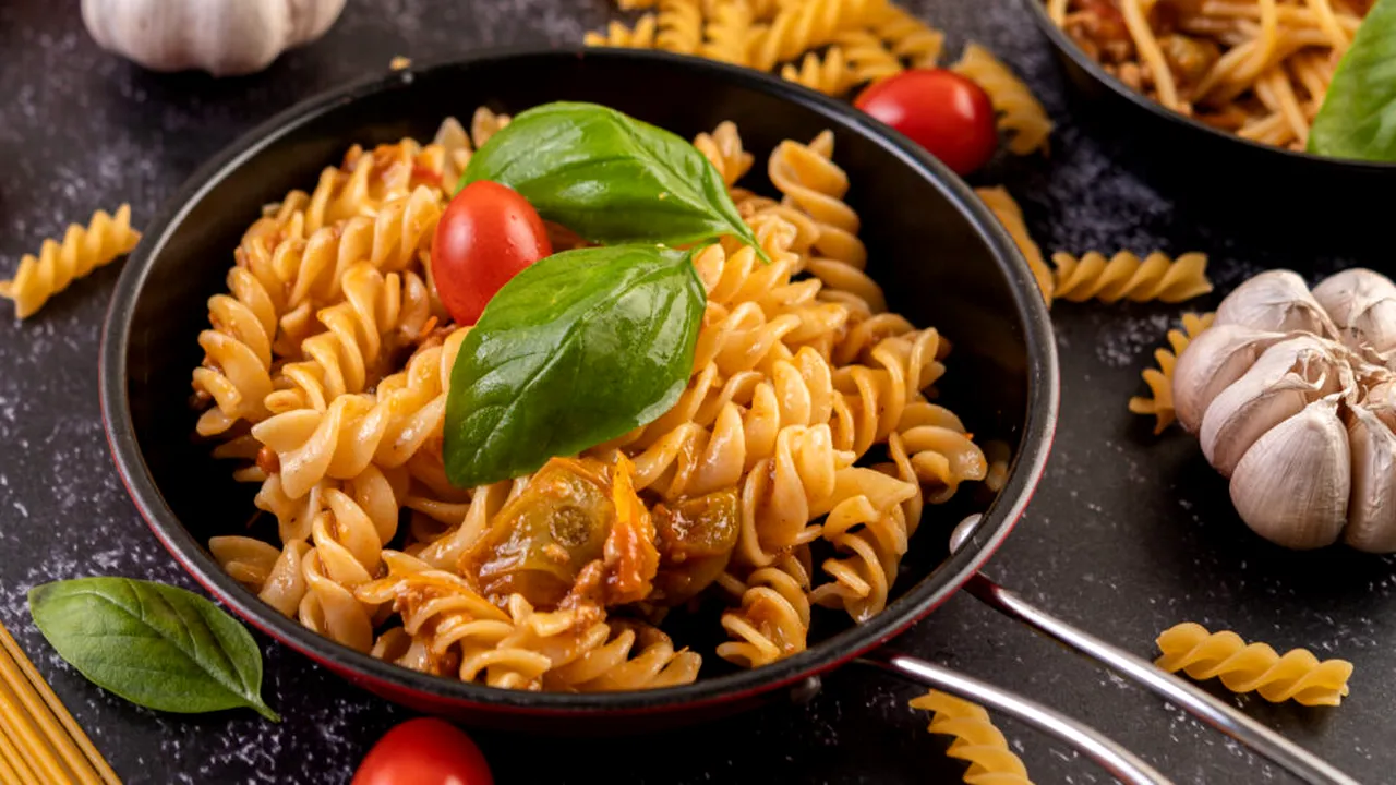 Nutriționiștii dezvăluie: Asta fac italienii ca să mănânce paste în fiecare zi și să nu se îngrașe