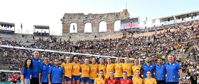 Meci ISTORIC al României în Colloseumul din Verona! 9.000 de fani au asistat la prima partidă de Europeanul de volei feminin | GALERIE FOTO