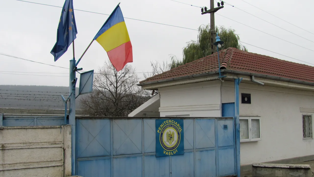 Ce decizie a luat Penitenciarul Vaslui după scandalul pornografic din sala de forță