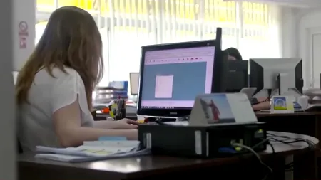 Jumătate dintre români sunt nemulțumiți de locul de MUNCĂ