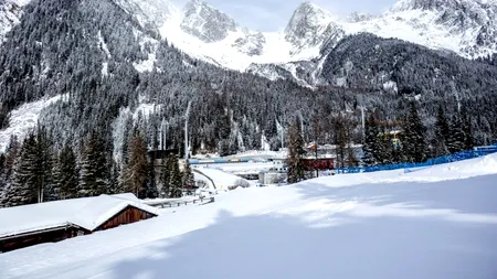 RESTRICȚIILE pe care le-ar putea întâmpina turiștii care aleg să schieze în Munții Dolomiți. Ce măsuri se iau într-o celebră stațiune italiană