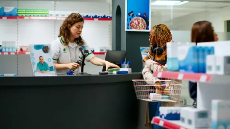 A găsit un șoarece în punga de cereale. „Se auzea cum mesteca înăuntru”. Reacția incredibilă a magazinului de unde a cumpărat produsul