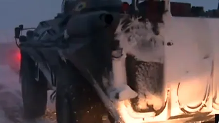 Trei TAB-uri și două autocamioane ale Armatei acționează pentru deblocarea A1