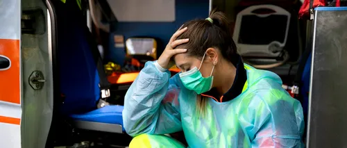 Mărturia unui ambulanțier de la Timișoara despre ”prăpădul” din valul 5: ”Conducem și 14 ore, am ajuns să nu mai dormim, avem țiuit în creier de la sirene”