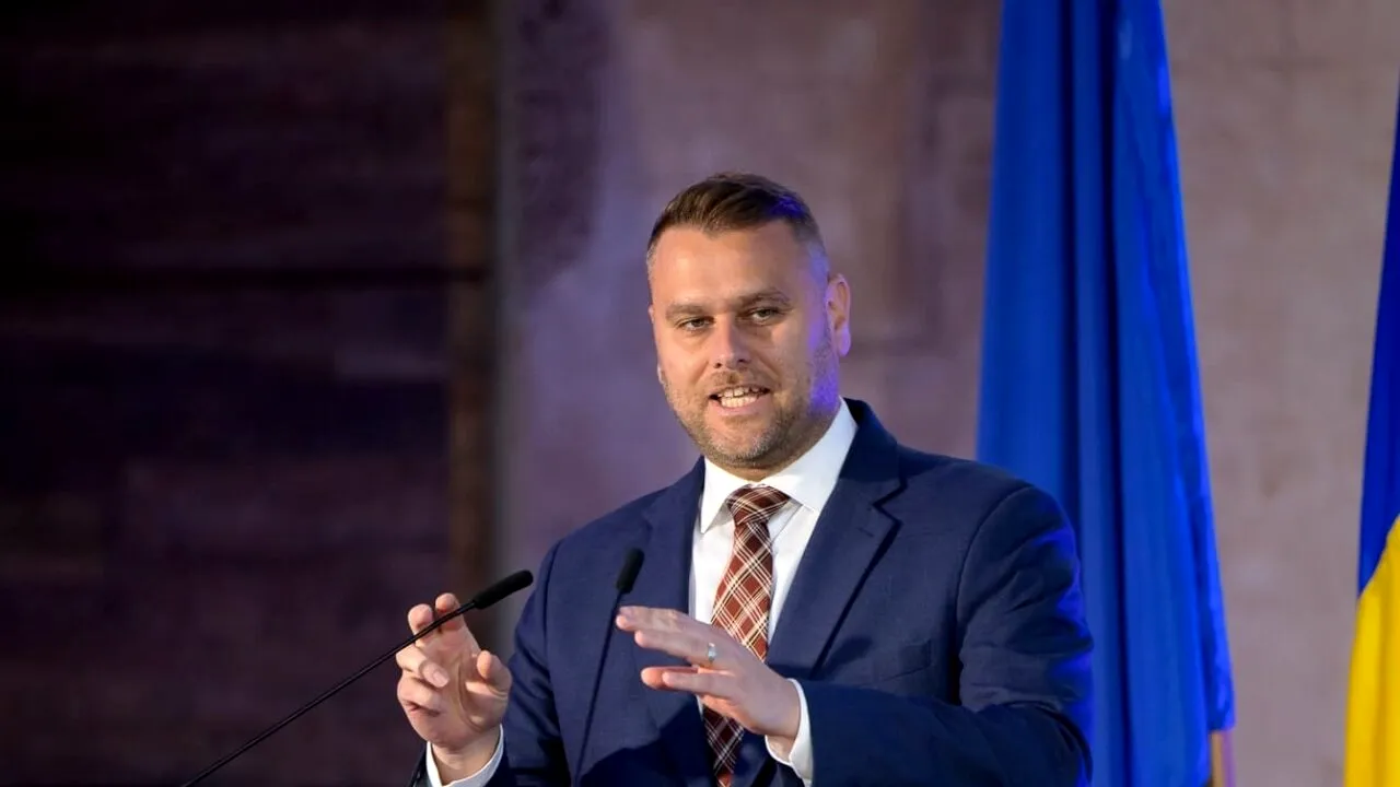 Un nou scandal în PNL. Președintele filialei de la Galați a DEMISIONAT