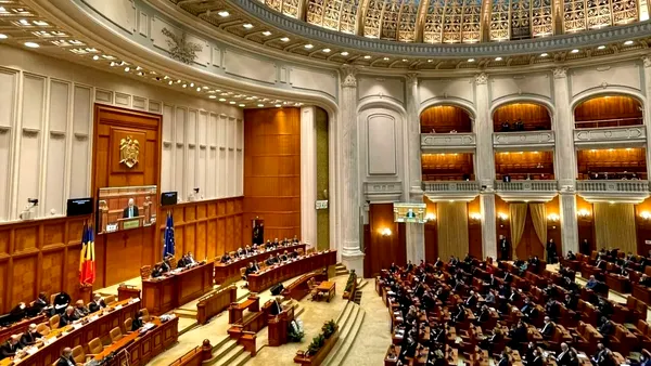 Parlamentul se reunește luni în sesiune extraordinară. Vot final pentru legile cruciale din PNRR. Ce se va întâmpla cu Legea integrității și Legea salarizării