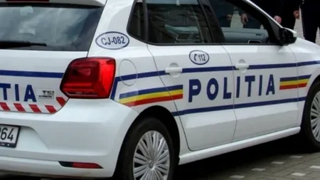 Doi bărbați, arestați preventiv, după ce au INCENDIAT un autoturism