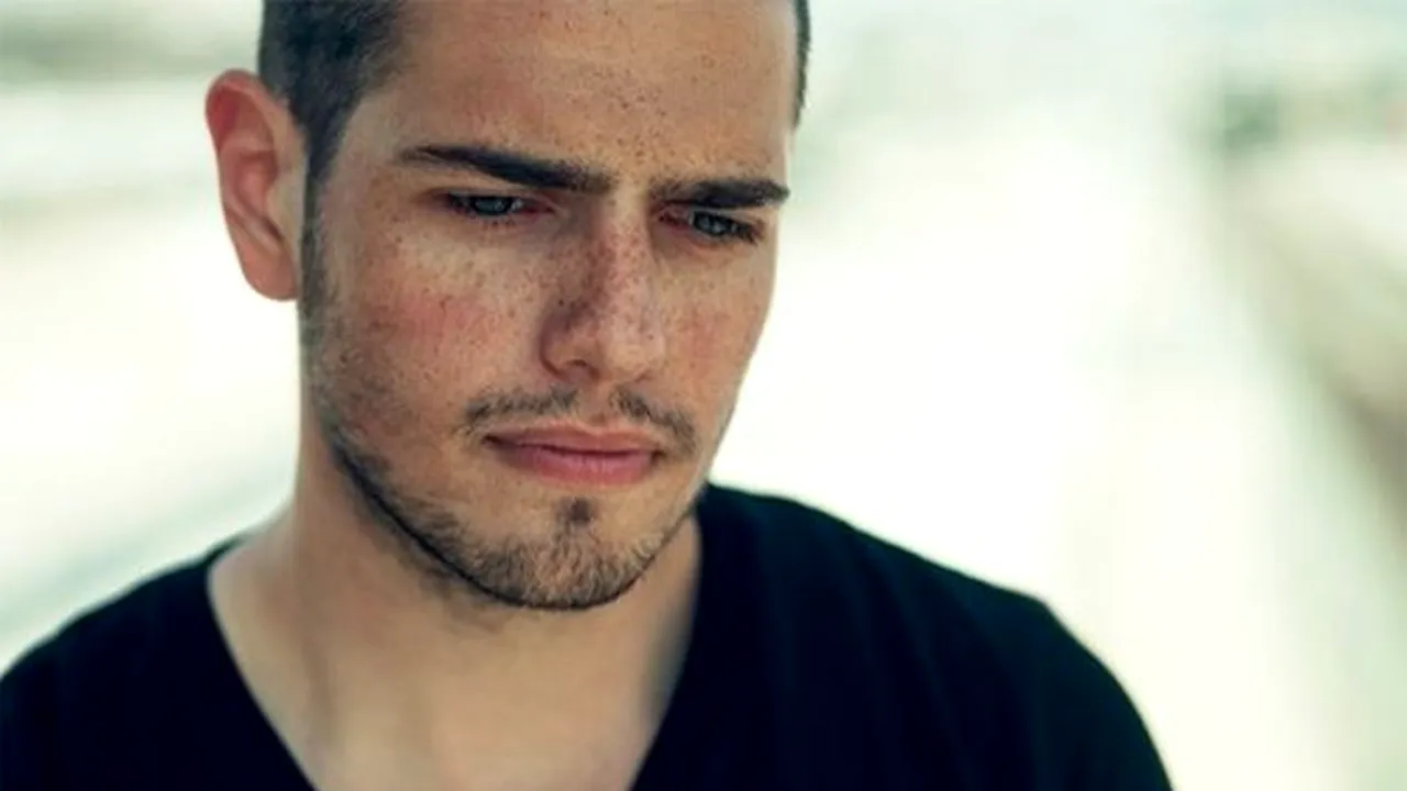 Doi români, nominalizați la YouTube Music Awards 2013. 