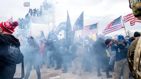 VIDEO Joe Biden va susține azi un discurs despre violențele din 6 ianuarie 2021. Atacul asupra Capitoliului din Washington s-a soldat cu 5 morți și zeci de răniți