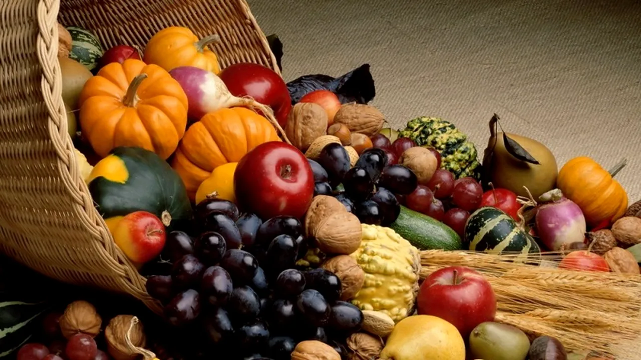 Lista alimentelor de sezon care ajută la detoxifierea organismului