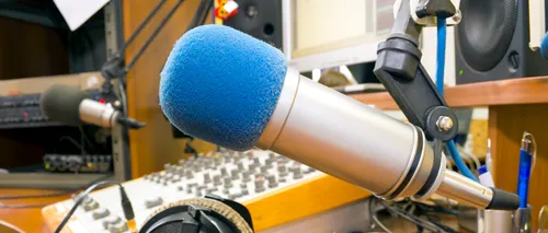 Toți angajații unui post de radio din România, în preaviz
