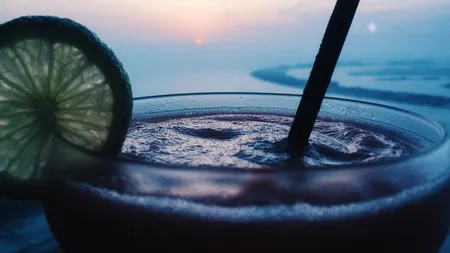 Lucian Bode a interzis petrecerile de 1 Mai la mare! Ce mesaj îi transmit patronii de localuri