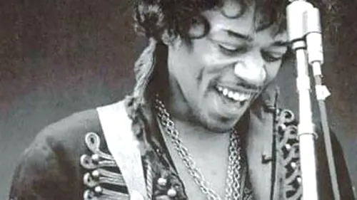 Locuința din Londra a legendarului chitarist Jimi Hendrix, transformată în muzeu