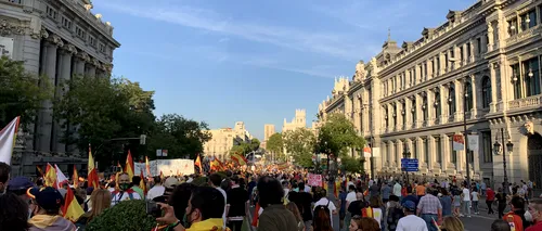 Proteste la Madrid. Mii de spanioli, în  stradă împotriva restricțiilor Covid-19! (VIDEO)