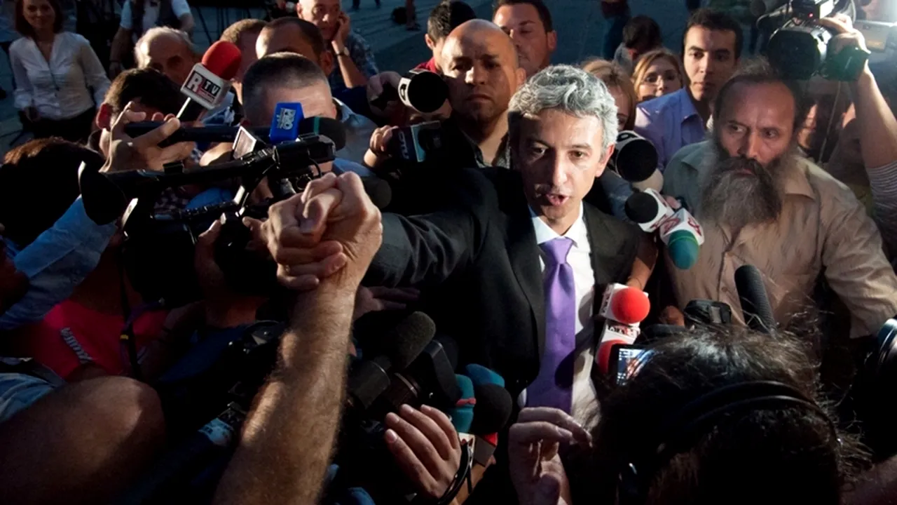 Prima zi de parlamentari a oamenilor lui Dan Diaconescu. 