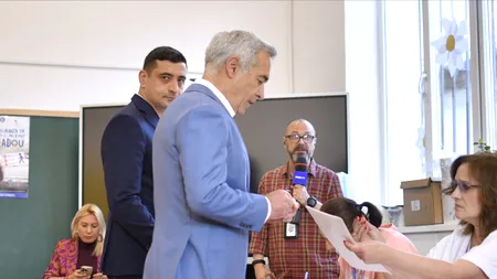 Mario NAWFAL: George Simion, întâmpinat ca un ROCKSTAR la secția de vot