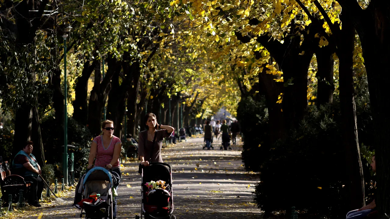 METEO. Vreme deosebit de caldă în weekend. Ce temperaturi vor fi sâmbătă și duminică