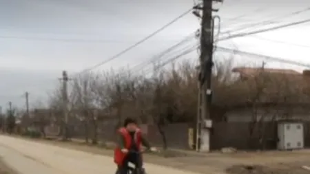 Românii dintr-o comună prahoveană, speriați de chinezii care vor să deschidă o fabrică de fridigere în zonă: „Să stea la ei acasă, cu virusul lor”