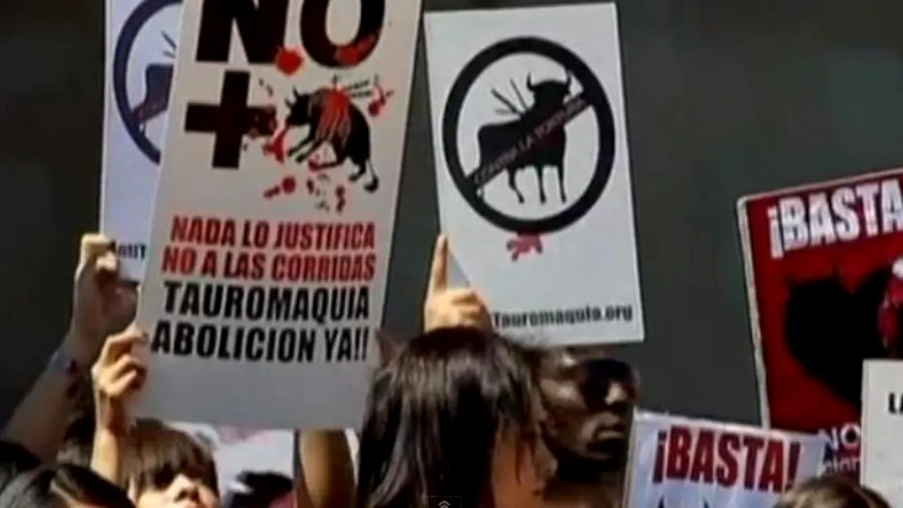 VIDEO. Protest de amploare față de luptele cu taurii, în centrul capitalei Mexicului