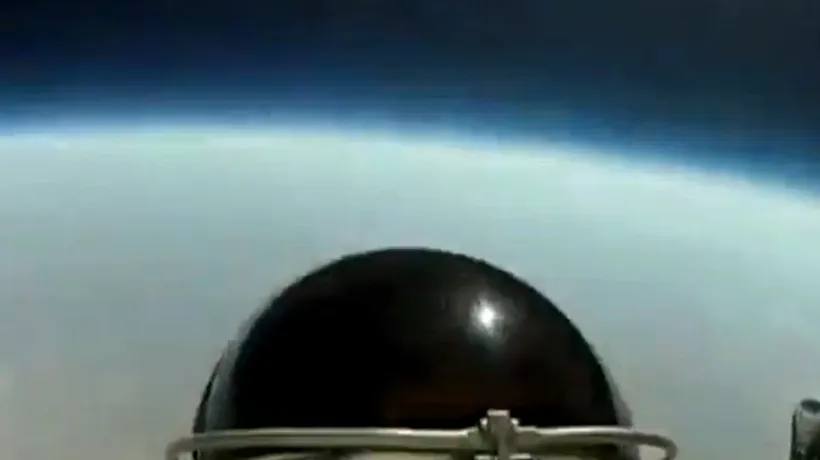 VIDEO. Momentul în care Felix Baumgartner, cel care a depășit viteza sunetului, PUTEA RATA TOTUL