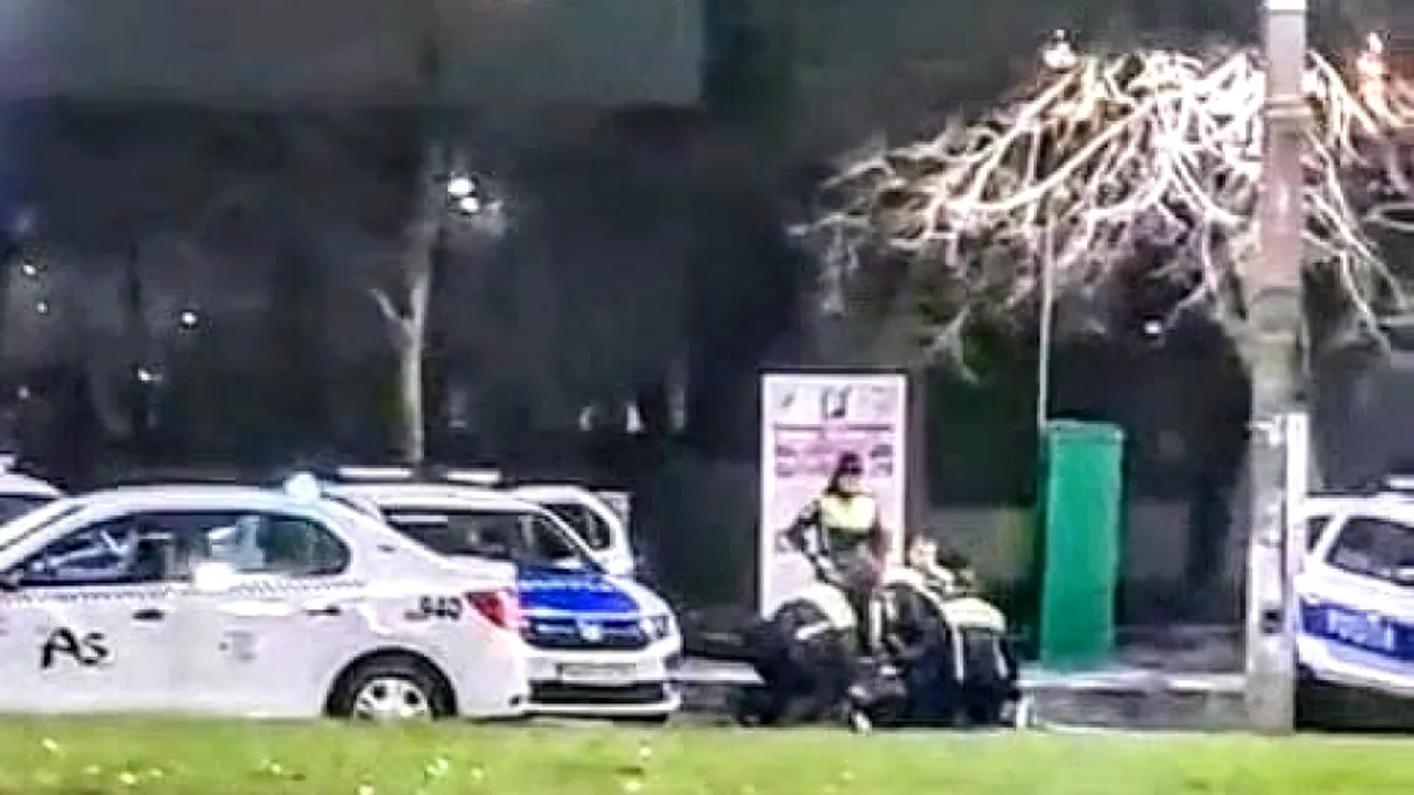 Taximetrist din Galați, ÎNCĂTUȘAT după ce a devenit agresiv cu polițiștii care l-au amendat