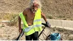 Caz uluitor în Hunedoara: un bărbat a mers cu tricicleta pe contrasens, pe A1. Au fost 19 apeluri la 112 în 40 de minute