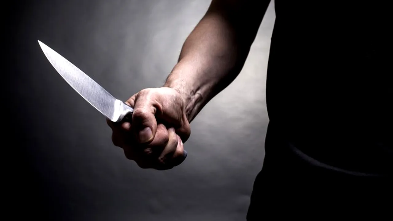 Bărbat din Constanța, arestat preventiv după ce și-a înjunghiat soția. Scandalul a pornit de la... cardul de pensii!