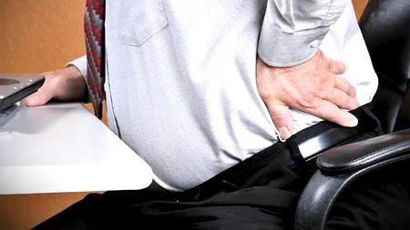 Statul jos poate fi mai periculos decât fumatul. STUDIU