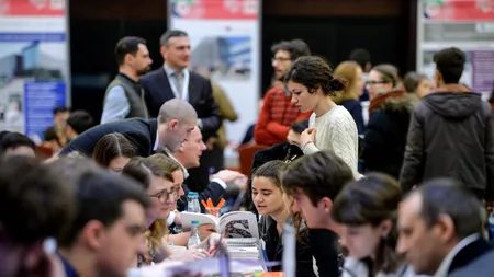 Tinerii au așteptări prea mari de la primul job: 