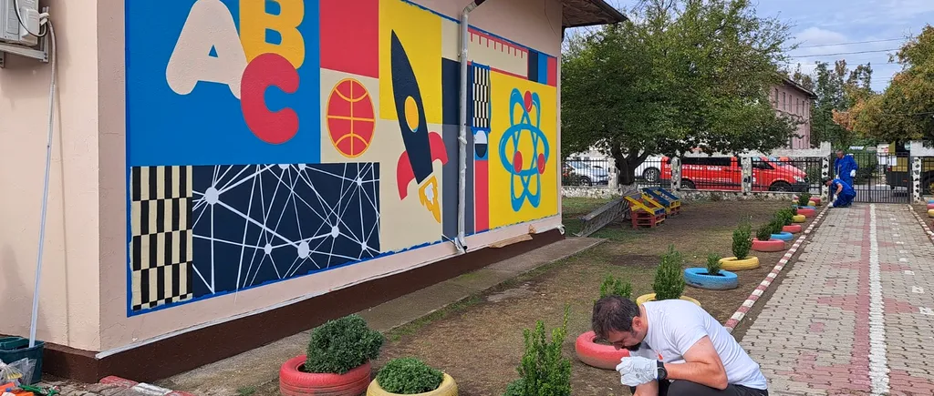 O școală dărăpănată din Sălcioara, județul Ialomița, transformată într-un spațiu educațional de excepție