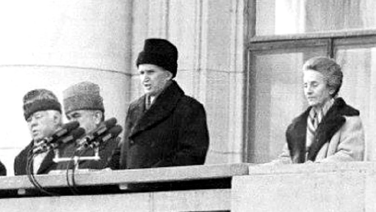 FOTO| Cum arată celebrul balcon de unde Ceaușescu a ținut ultimul discurs, iar guvernul comunist și-a anunțat demisia