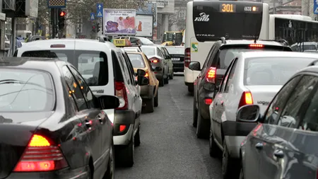 Înmatriculările de mașini noi din România au scăzut în 2012 de peste două ori mai rapid ca în UE