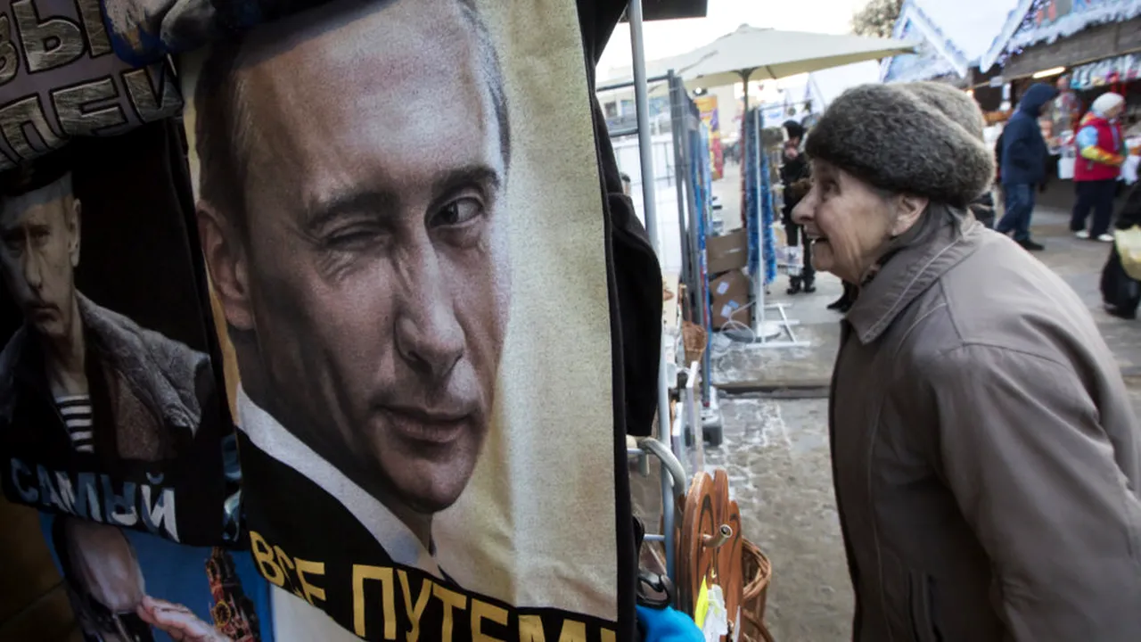 O femeie a trimis două SMS-uri și a primit 7 ani de închisoare în Rusia. Președintele Putin a grațiat-o