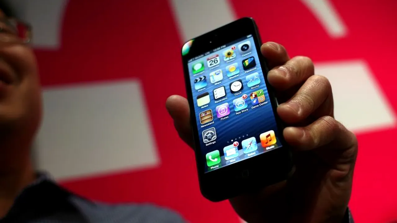 Așa ar putea arăta noul iPhone 6. Fotografia provine chiar de la Apple