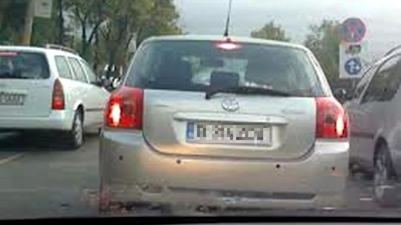 NOUL COD RUTIER. Mopediștii și motocicliștii nu mai au voie, de joi, să transporte pasageri băuți