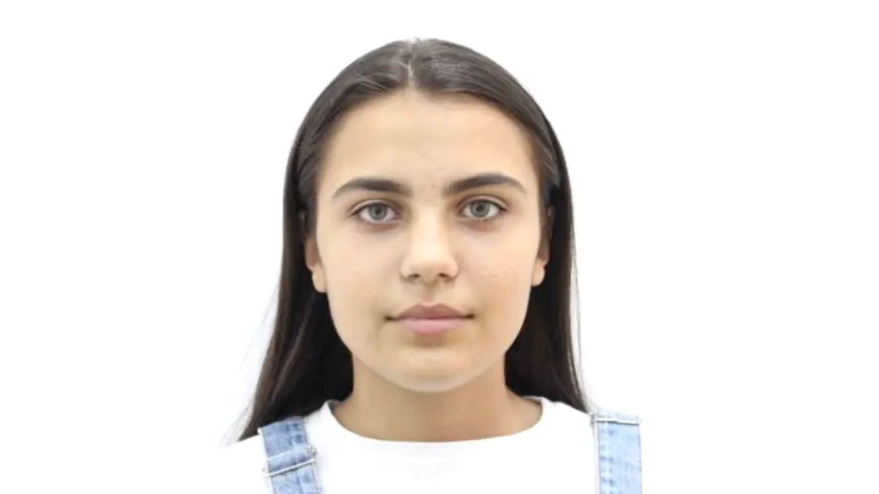 O adolescentă de 16 ani din Caracal a dispărut de acasă. Părinții fetei spun că a plecat în pijamale și papuci